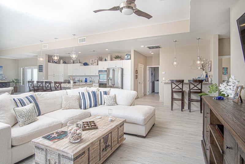 One-of-a-Kind Margaritaville Oceanfront/Laguna Shores - image 12