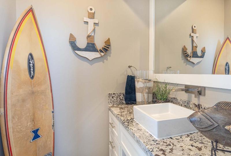 One-of-a-Kind Margaritaville Oceanfront/Laguna Shores - image 16