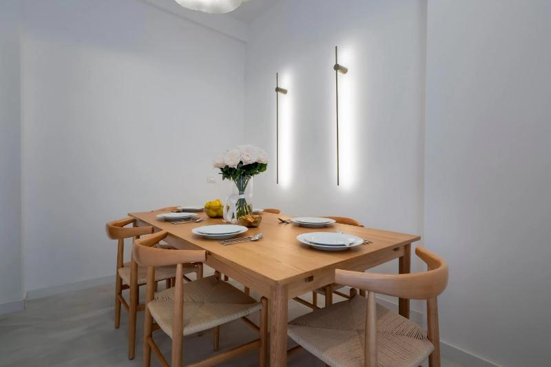 Sunny & Peaceful 3BR with Balcony Near National Theater & Cismigiu Park - image 11