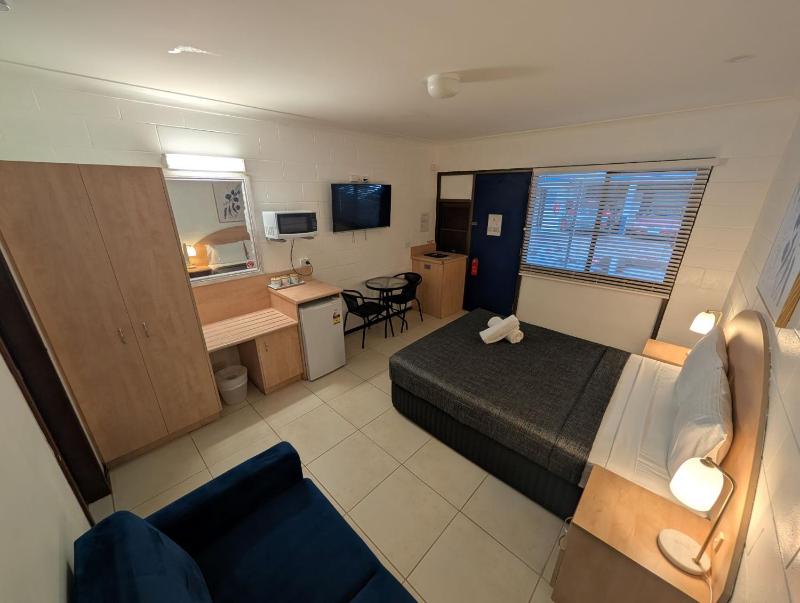 Moffat Beach Motel Caloundra - image 50