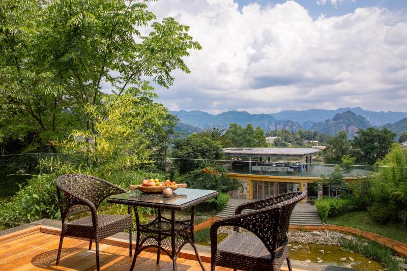 Evergreen Forest Retreat Zhangjiajie Near National Forest Park Avator Park Luxury Nature Escape Free Airport&Train Shuttle Service & Travel itinerary English Speaking Butler - image 5
