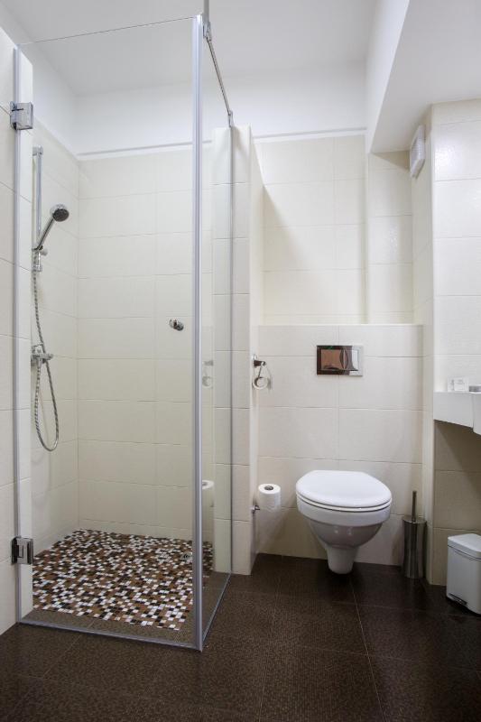 Superior Double Room with Balcony image 2