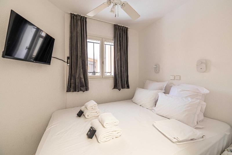 Charming flat with sea view - 1BR - 2P - Cannes - image 6
