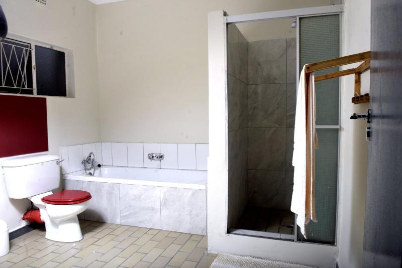 Private Guest Suite in Ferndale - image 9