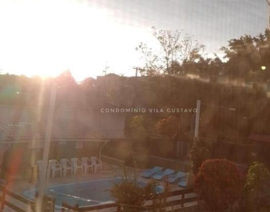 Sobrado em condomínio perto da praia localização privilegiada pet friendly - image 10