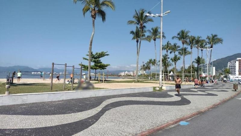 Sobrado em condomínio perto da praia localização privilegiada pet friendly - image 38