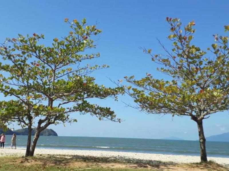 Sobrado em condomínio perto da praia localização privilegiada pet friendly - image 25
