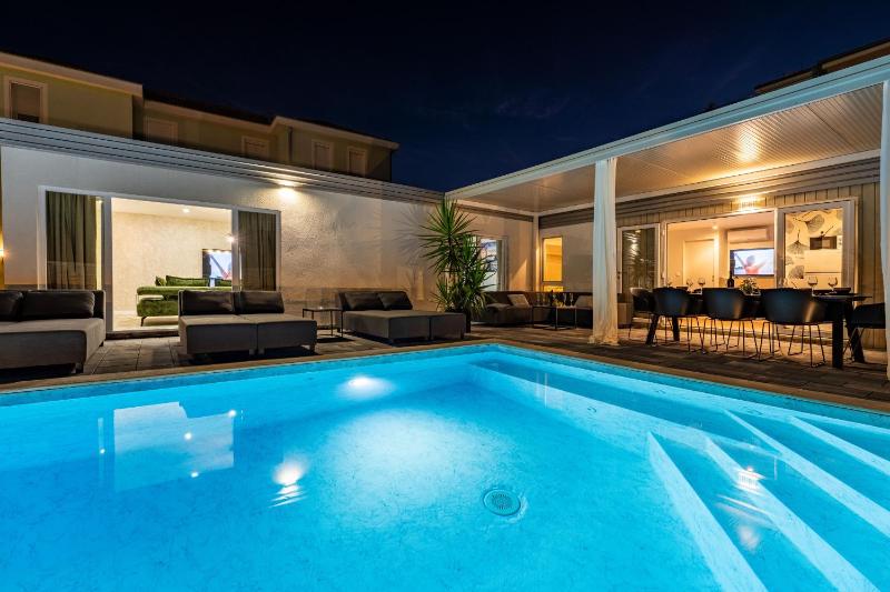 MY DALMATIA - Villa Amarilis with private swimming pool and jacuzzi - image 32
