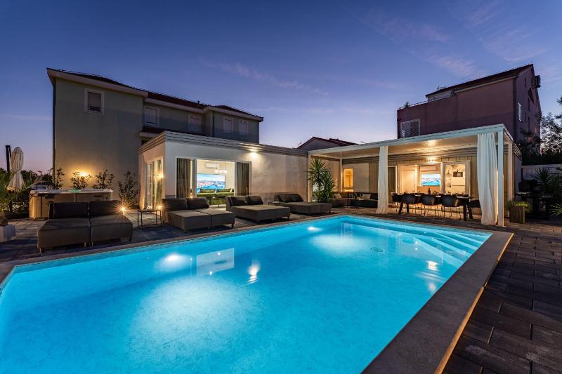 MY DALMATIA - Villa Amarilis with private swimming pool and jacuzzi - image 30