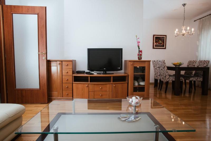The Nexus Apartment Mostar - image 13