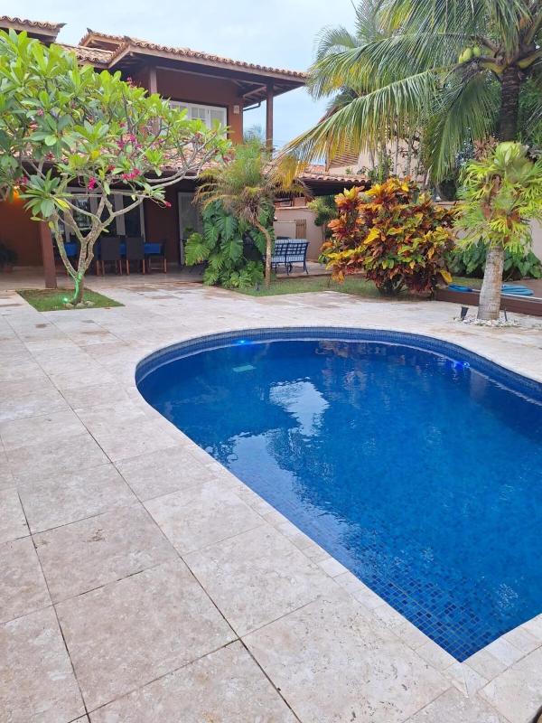 Mansion with sea access - image 20