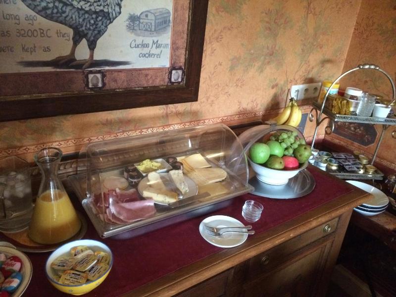 Standard Double Room image 1