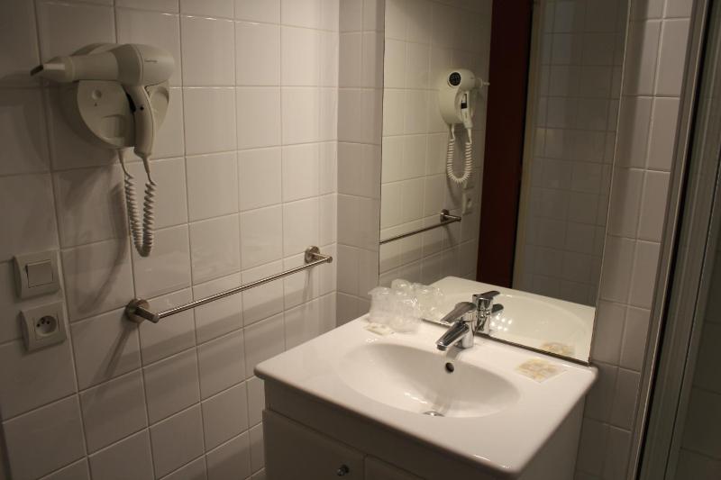 Double Room image 1
