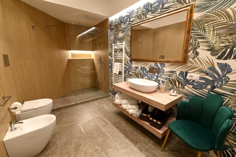Fervore Luxury Rooms-Apartments - image 10