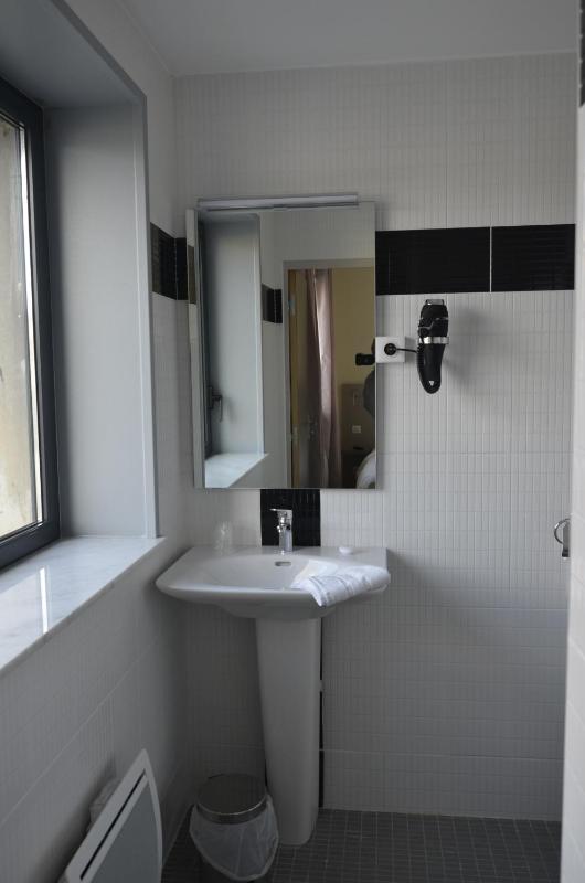 Double Room with Terrace image 4