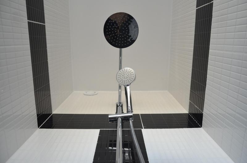 Double Room with Terrace image 2