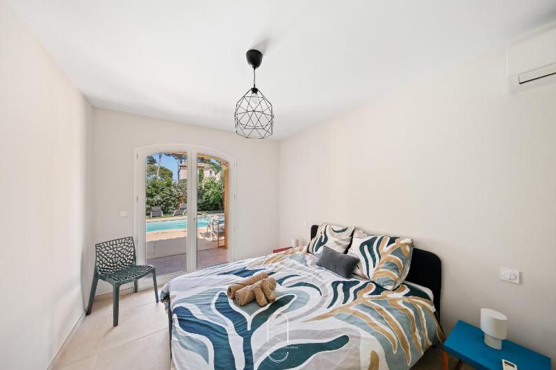 Villa Piscine Lealys Costebelle Clim/Wifi/plages - image 6