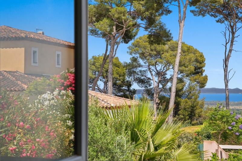 Villa Piscine Lealys Costebelle Clim/Wifi/plages - image 10
