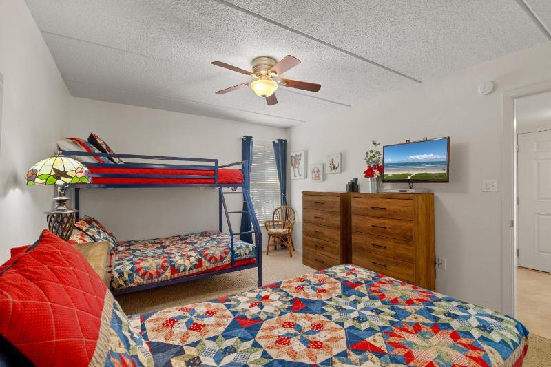 Edgewater Condo Unit #301 - image 22