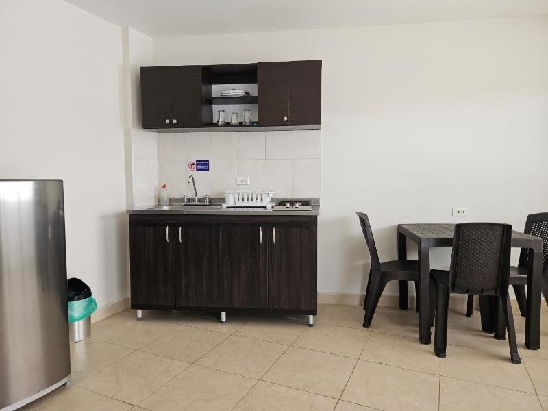 Caribbean Island Hotel Piso 2 - image 10