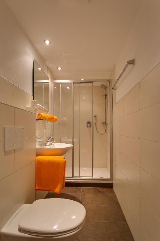 Standard Apartment image 2