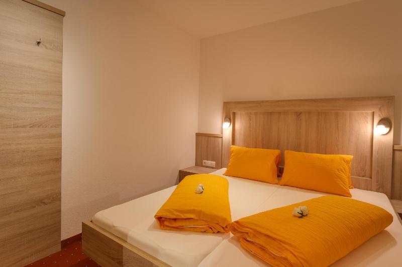Standard Apartment image 4
