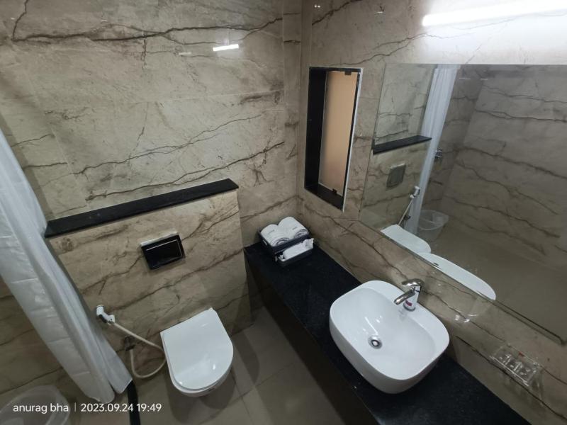 Hotel Raas Inn New Hotel - image 12
