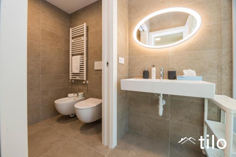 Waterfront Lux| Studio|A/C| Wifi By Tilo - image 5