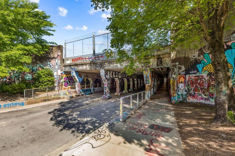 Inman Park Retreat-Walk to Krog Beltline and MARTA - image 20