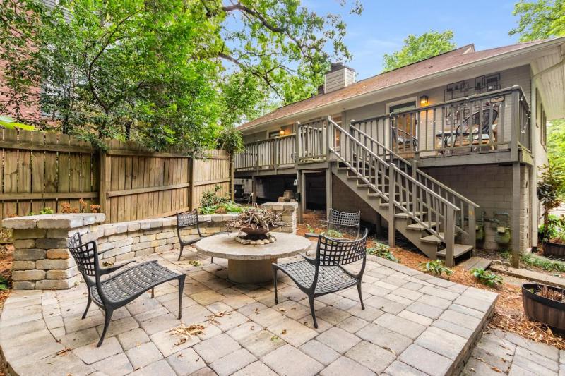 Inman Park Retreat-Walk to Krog Beltline and MARTA - image 31
