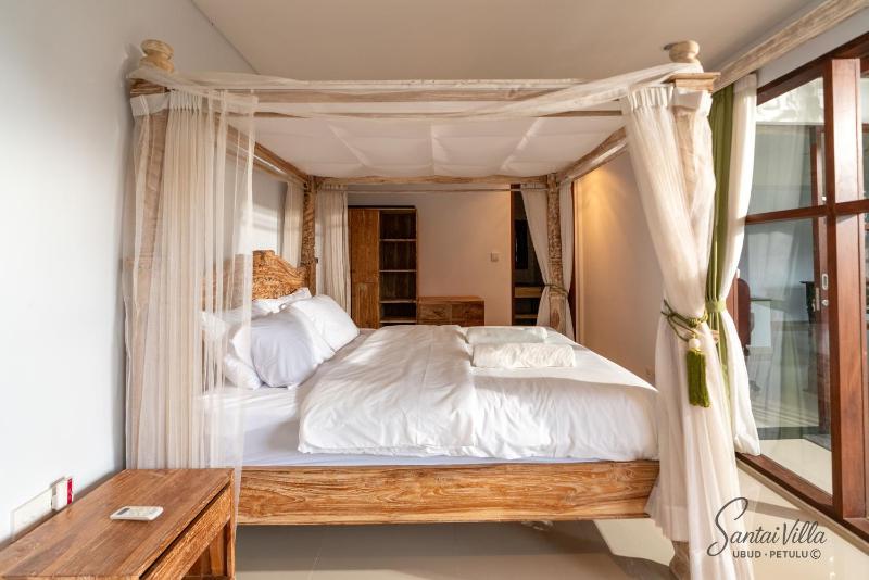 Santai Villa Andong - image 2