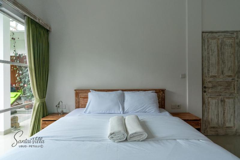 Santai Villa Andong - image 14