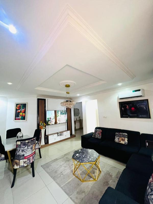 The Saphire House - image 13