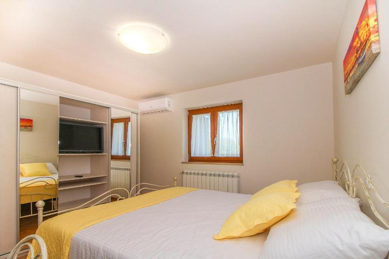 Villa Marija in Pekici (Haus für 8-10 Personen) - image 36