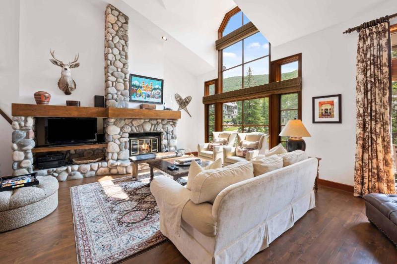 Meadows Townhome M2 by East West Hospitality - image 21