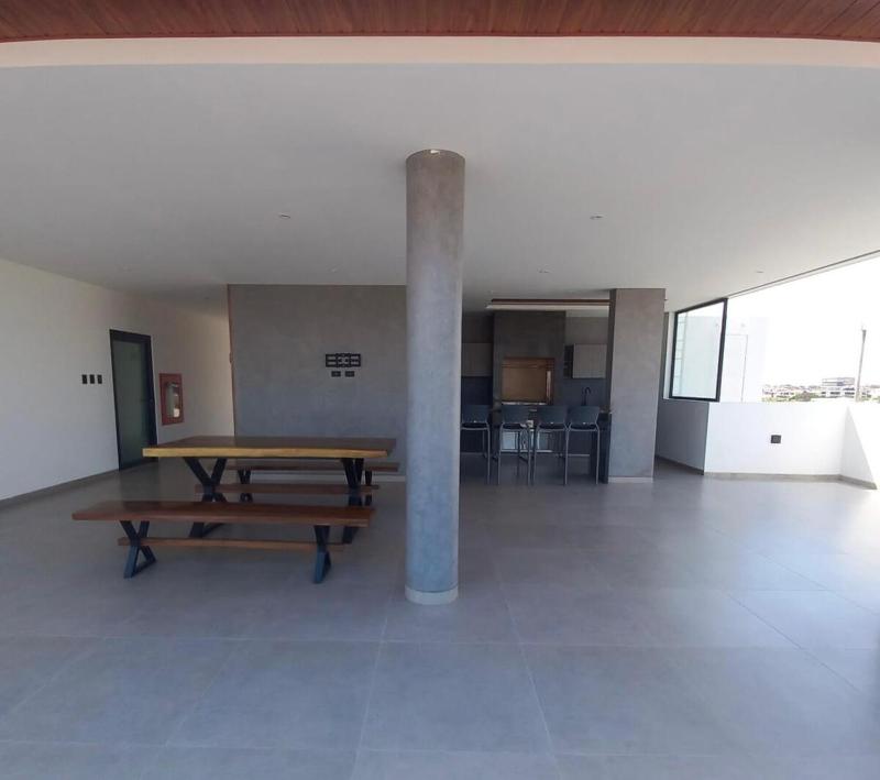 Oasis Luxury and Relaxation in Santa Cruz - image 11