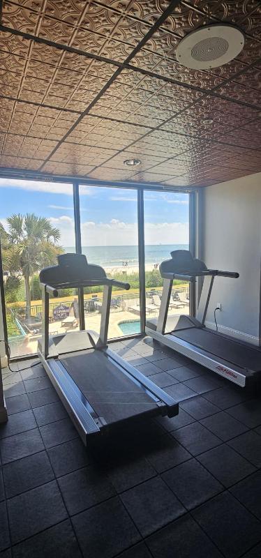 Lovely ocean-view condo right on the beach SC12 - image 7