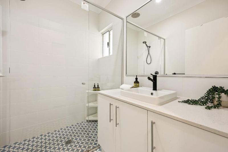Quenda Villa 3Br 3bath - image 3