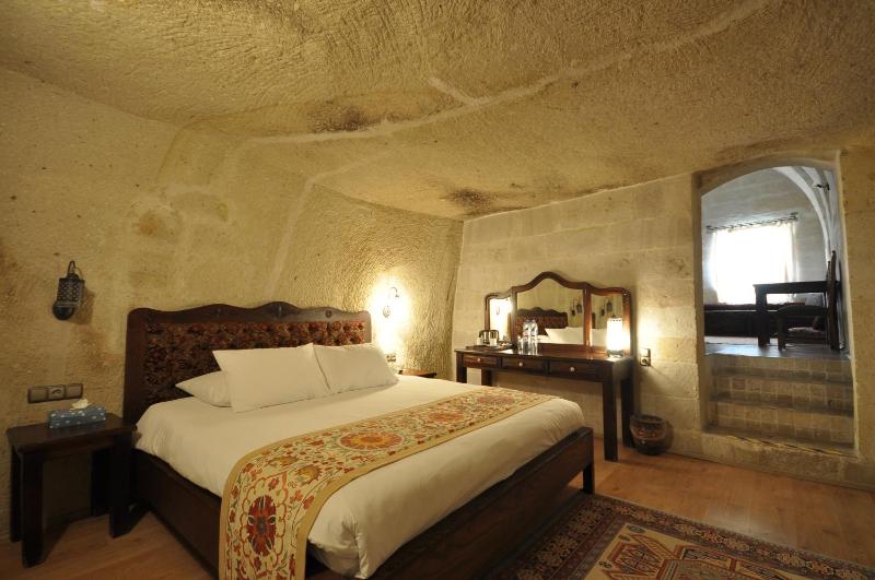 Sultan Suite image 3