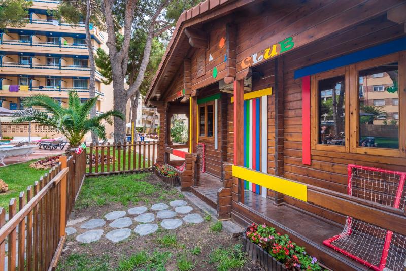 4R Playa Park - image 43