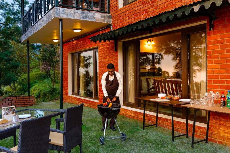 Uncle Bob Villa Best View In Kasauli 3BDR w/Cook - image 20