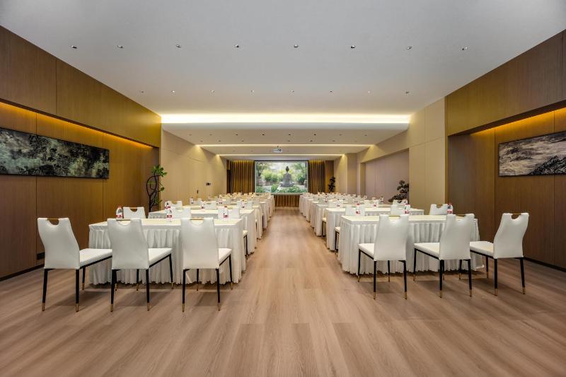 Healing Mind Dianyu Yunjing International Resort Hotel Kunming Dianchi Grand View Park Fuhai Metro Station Branch - image 24