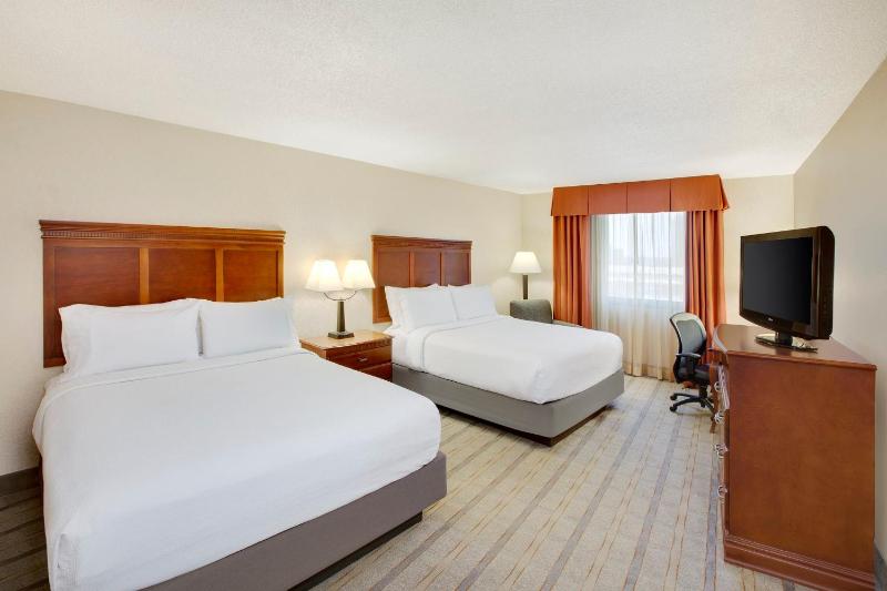 Holiday Inn Express Dallas Market Center By IHG - image 42