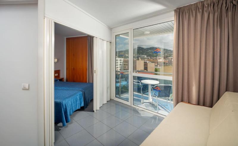 Apartaments Blau by Marsol - image 33