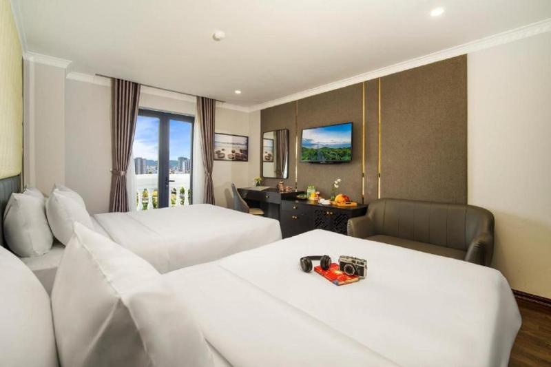 Monaco Hotel Danang - image 6