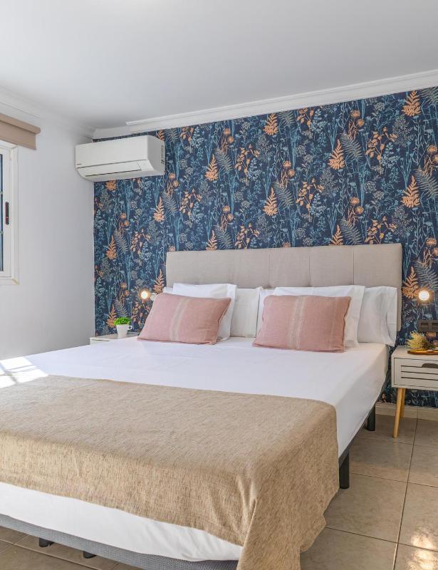 Careva Suites 21 by VillaGranCanaria - image 18