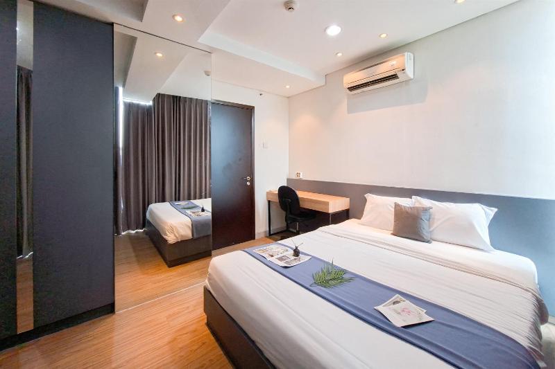 Well Designed 2BR at Brooklyn Alam Sutera Apartment By Travelio - image 13
