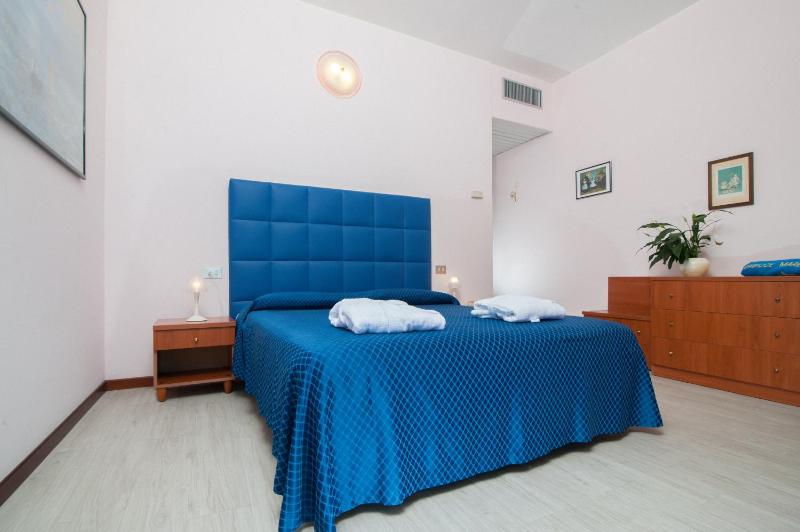 Comfort Double or Twin Room image 2