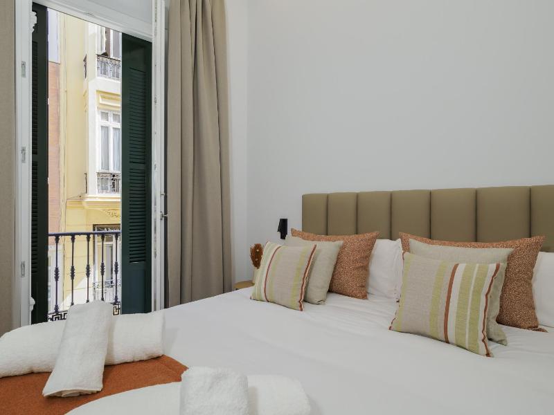 Cubo's Especeria Malaga Apartment for Adults - image 8