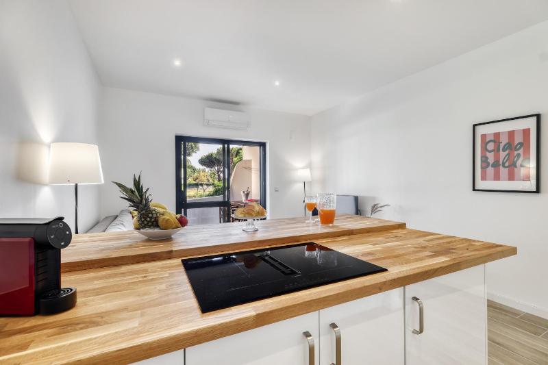 Sunshine Apartment - image 8